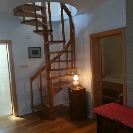 Matija's House * Olib