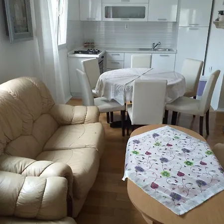 Matija's House Olib